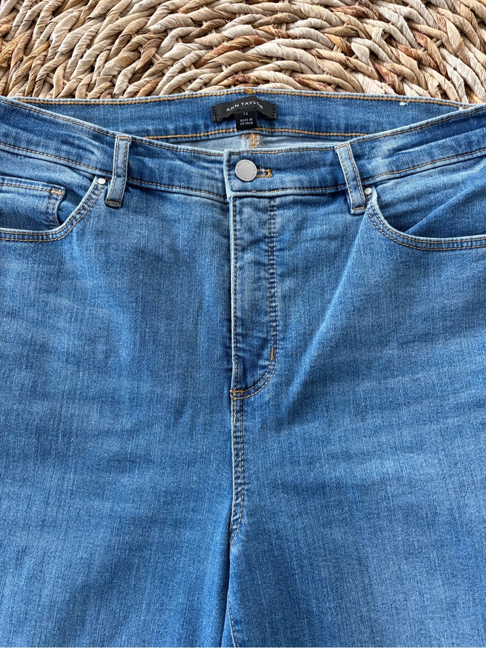 Ann Taylor Mid Rise Bootcut Jean - Picture 10 of 15